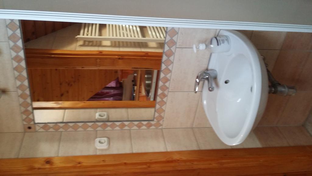 Hotel Kerámiapark Guesthaus Budapest Esterno foto