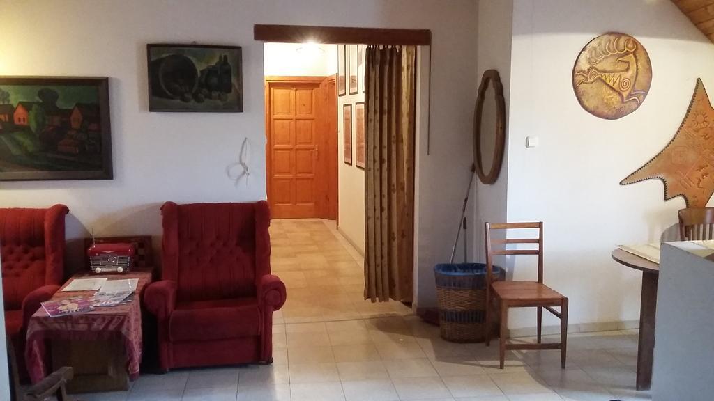 Hotel Kerámiapark Guesthaus Budapest Esterno foto