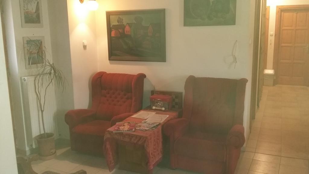 Hotel Kerámiapark Guesthaus Budapest Esterno foto